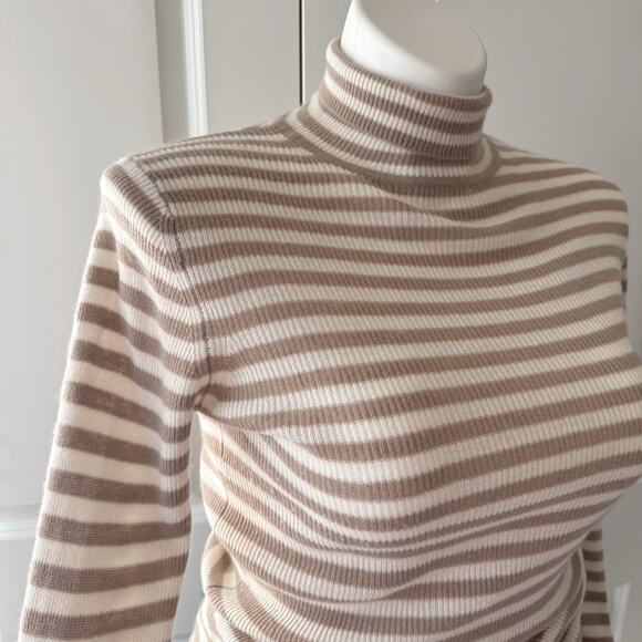 Vince Beige Tan White Striped Cashmere Long Sleeve Turtleneck Sweater Size Large - Picture 2 of 8